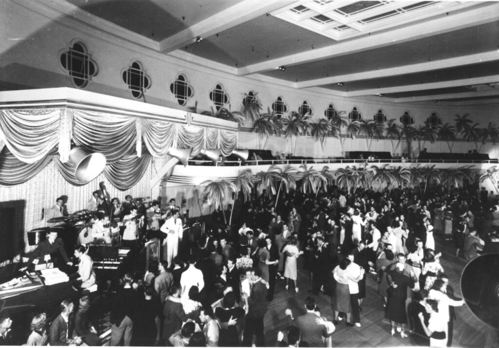 The Buddy King Orchestra performing in the Cocoanut Grove, 1947.