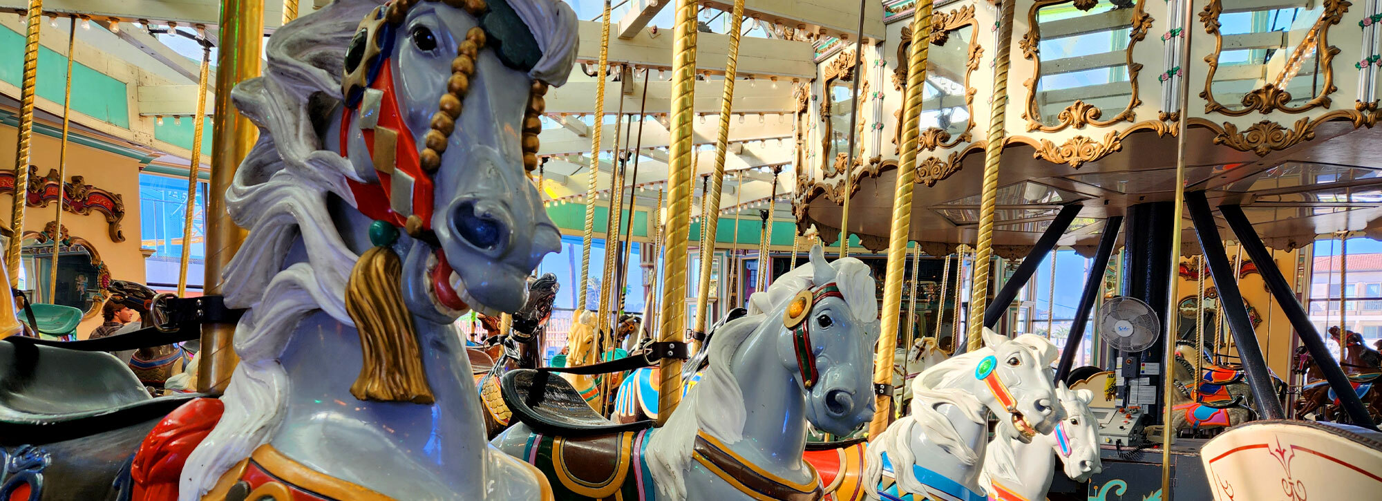 Loof Carousel