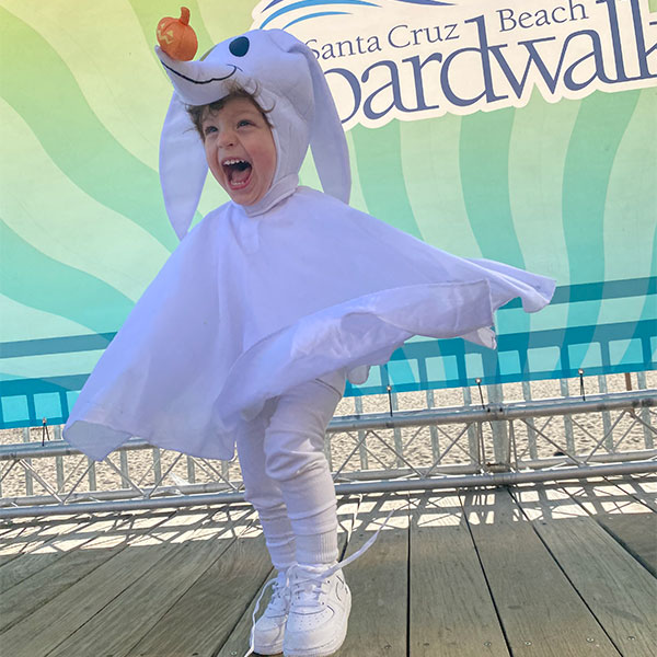 kid dressed up
